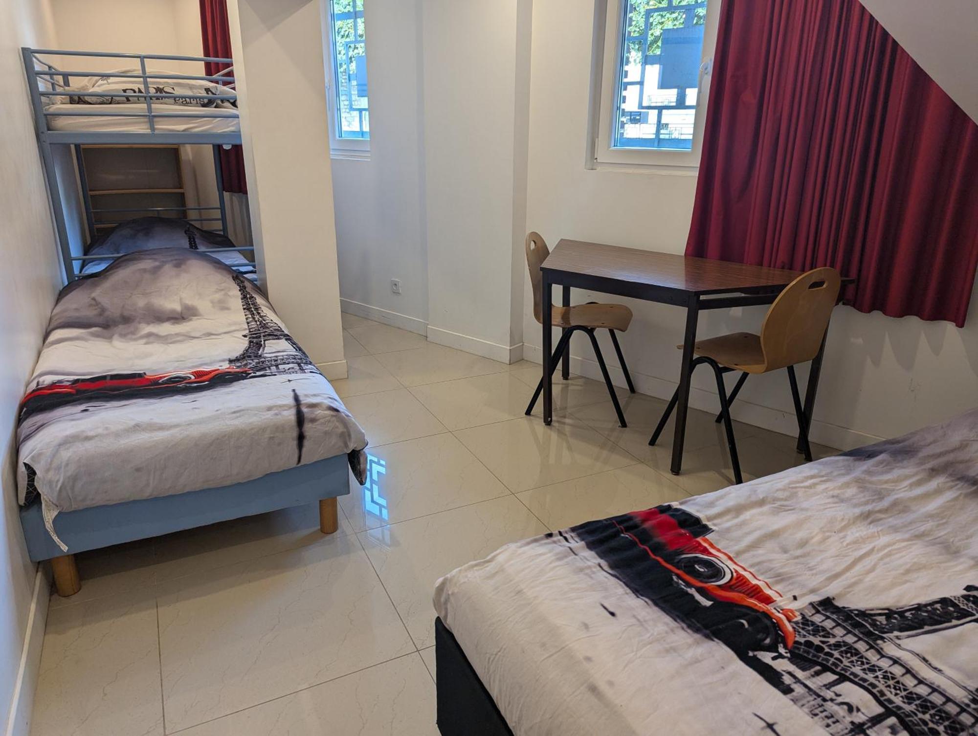 House 20 Min From Paris By Metro, Free Parking Lägenhet Créteil Rum bild
